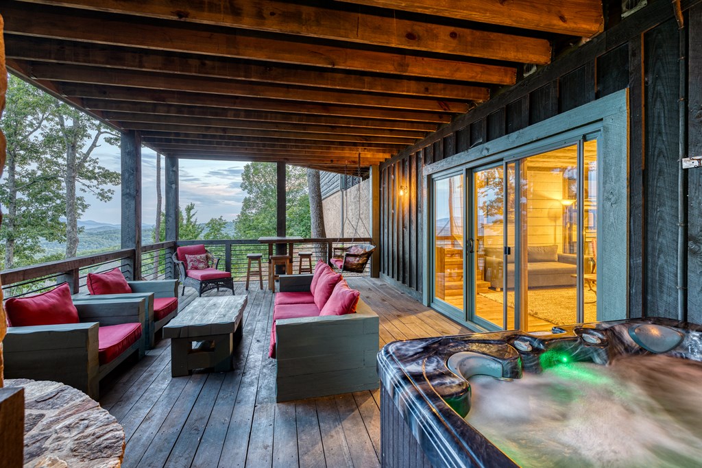 429586 Blue Ridge Residential