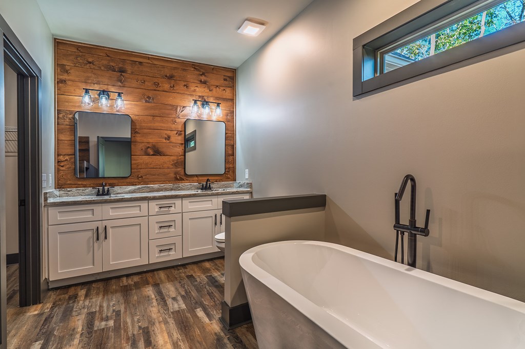 429587 Ellijay Residential