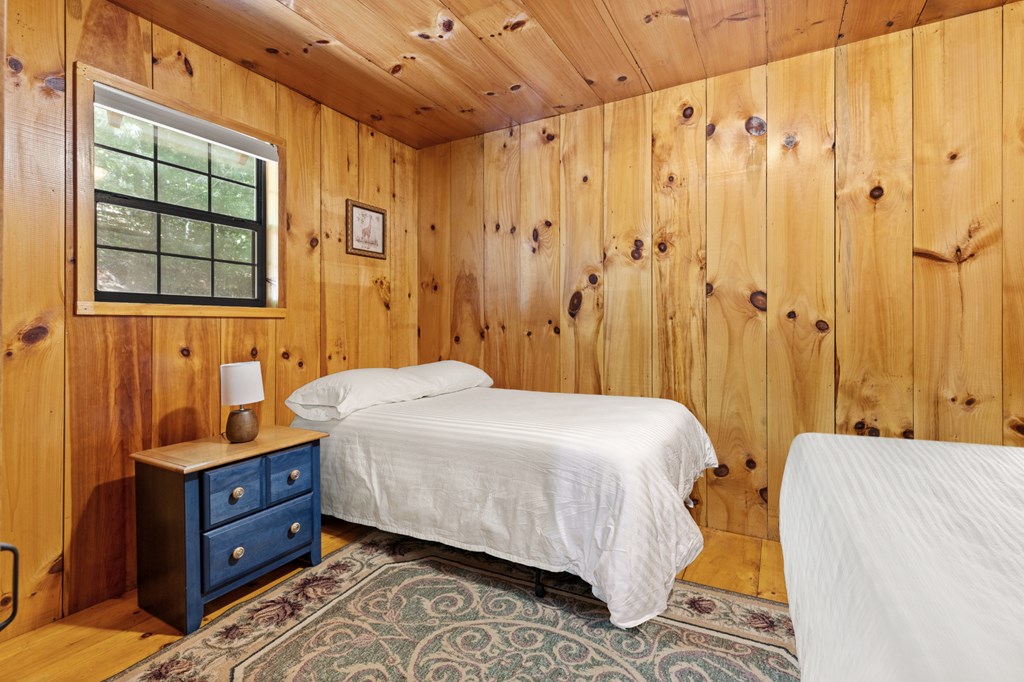 429589 Ellijay Residential