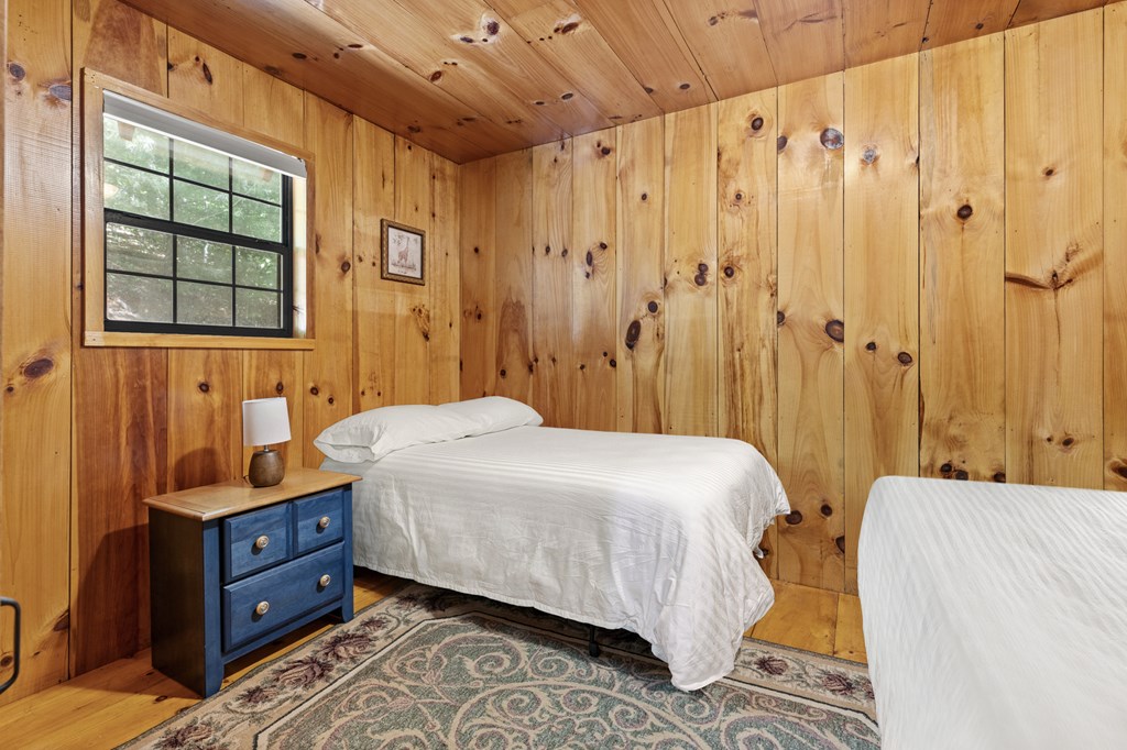 429589 Ellijay Residential