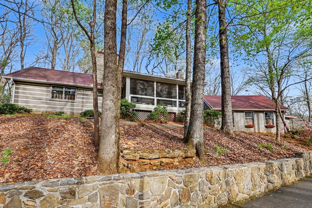 429590 Hiawassee Residential