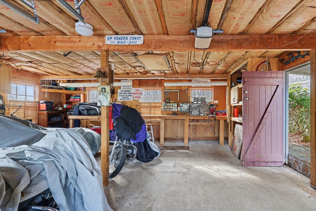 429590 Hiawassee Residential