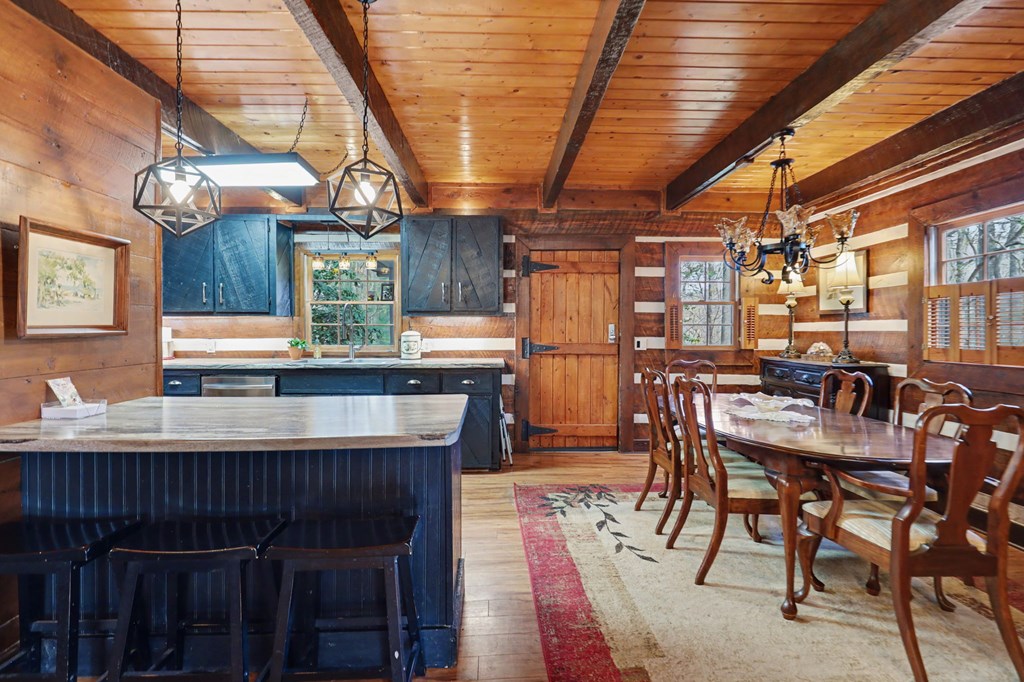 429590 Hiawassee Residential