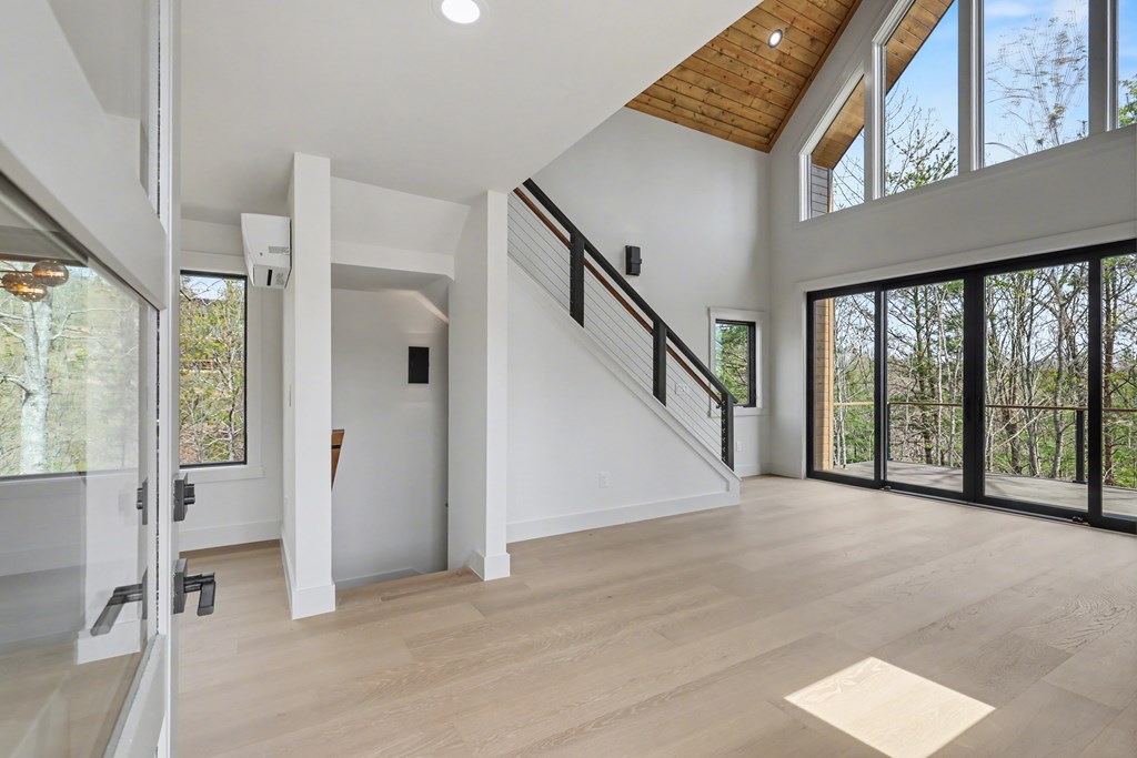 429594 Blairsville Residential