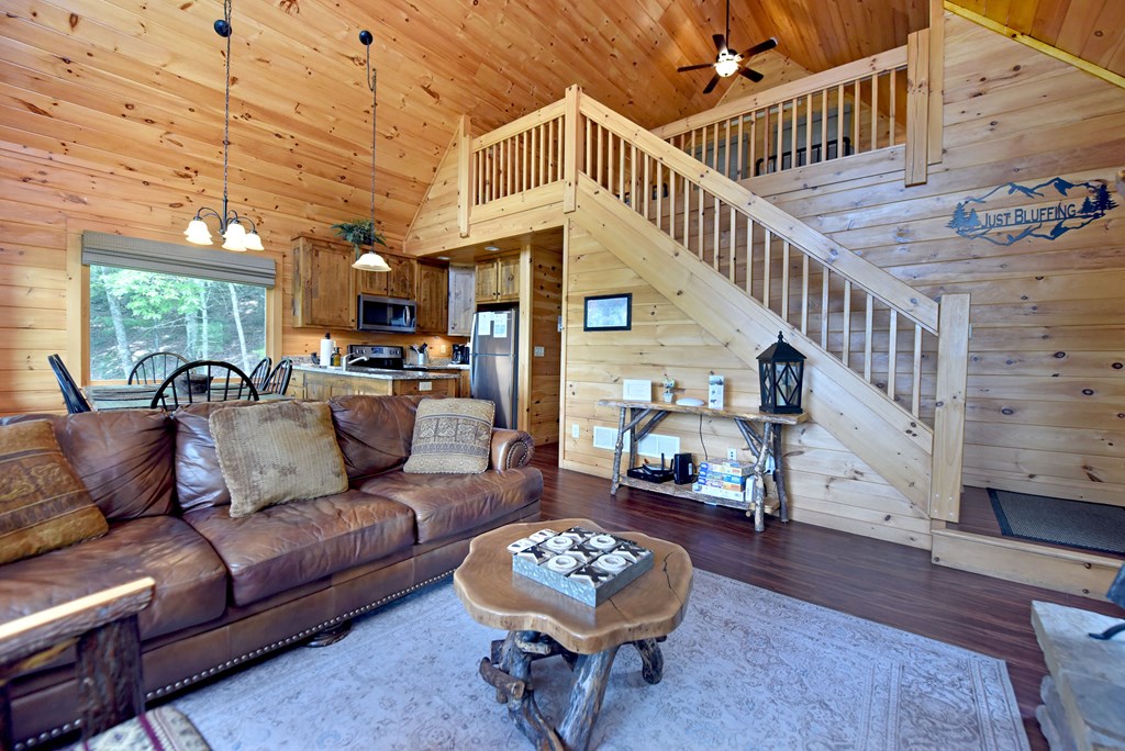 429597 Blue Ridge Residential