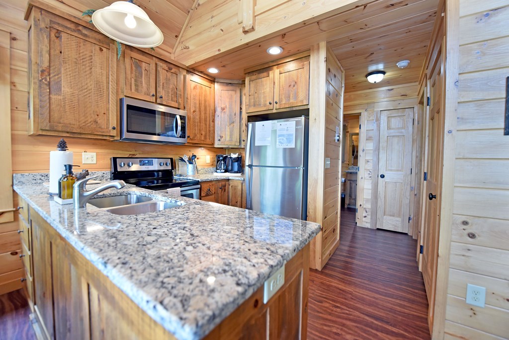 429597 Blue Ridge Residential