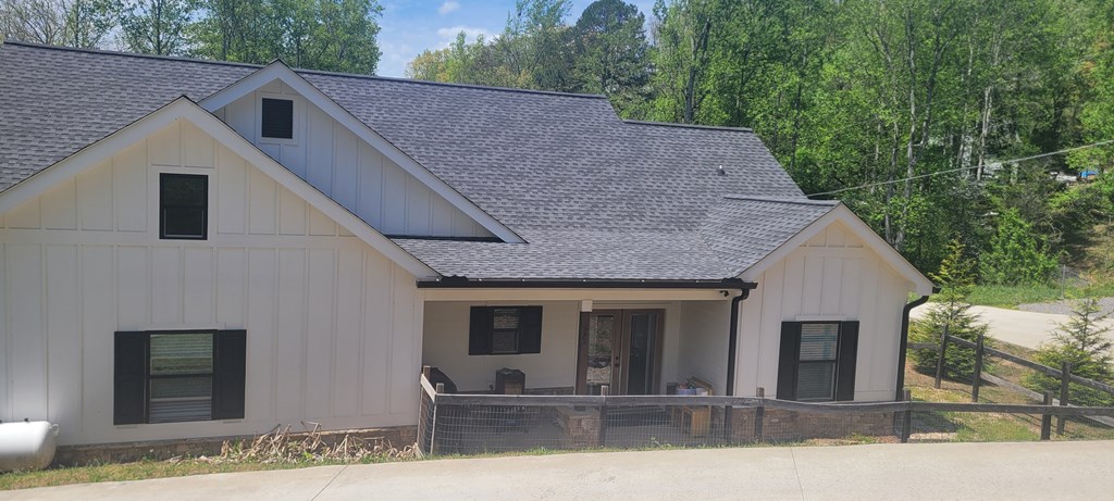 429608 Hayesville Residential