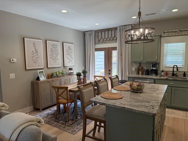 429608 Hayesville Residential