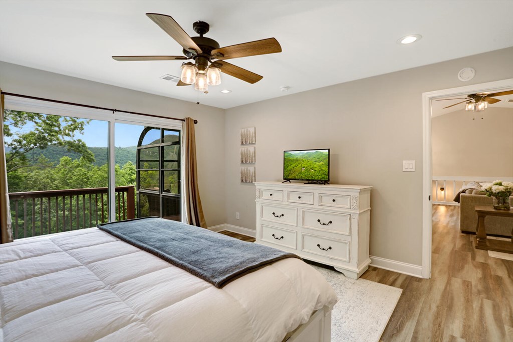 429609 Hiawassee Residential