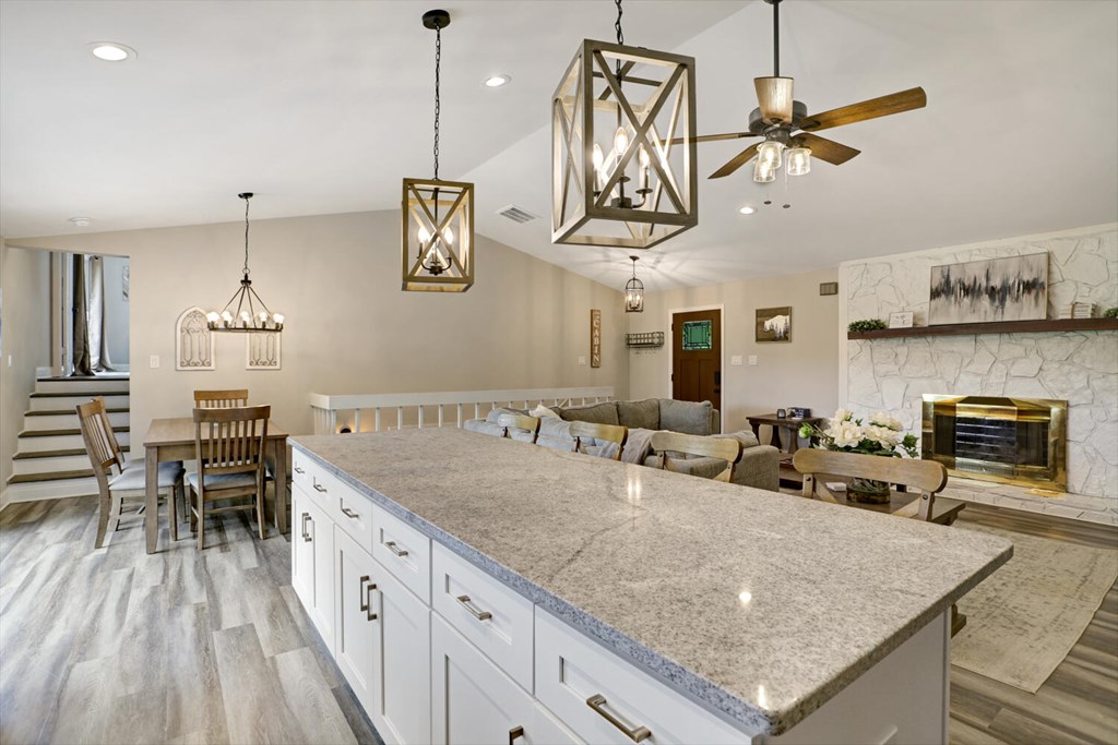 429609 Hiawassee Residential