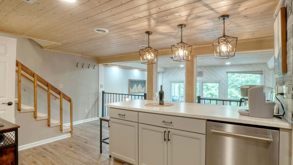 429610 Hiawassee Residential