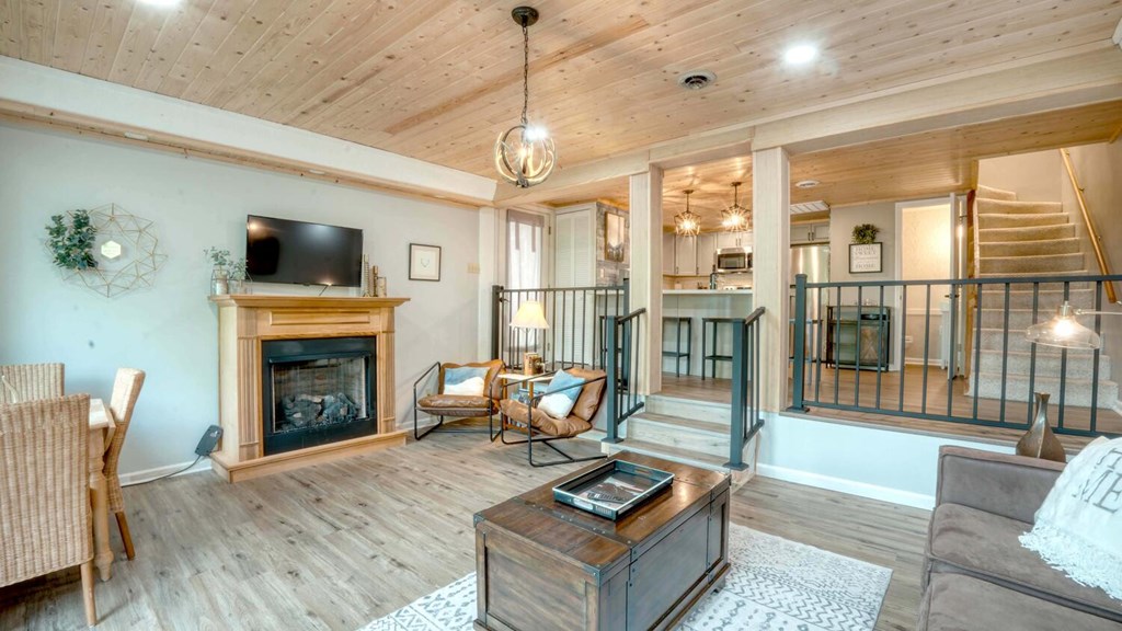 429610 Hiawassee Residential