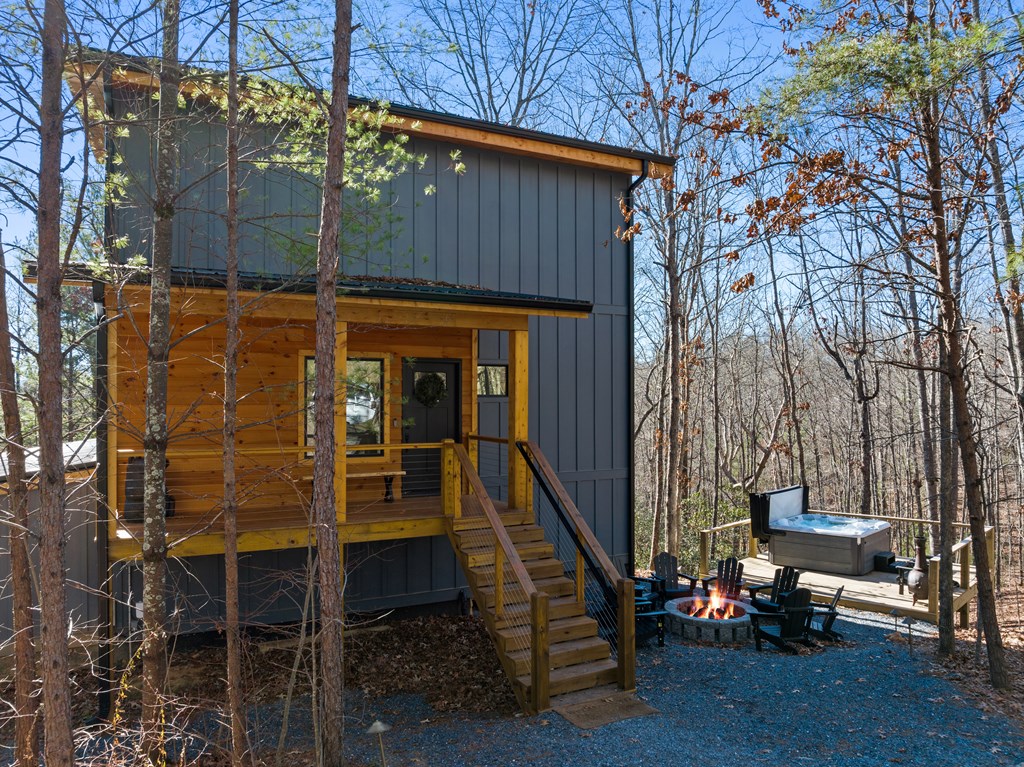 429627 Blue Ridge Residential