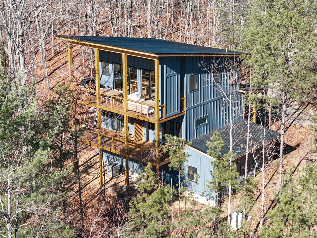 429627 Blue Ridge Residential