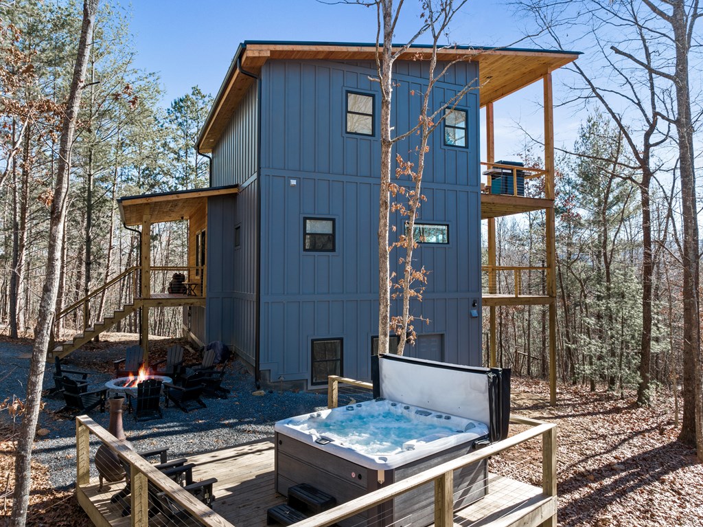 429627 Blue Ridge Residential