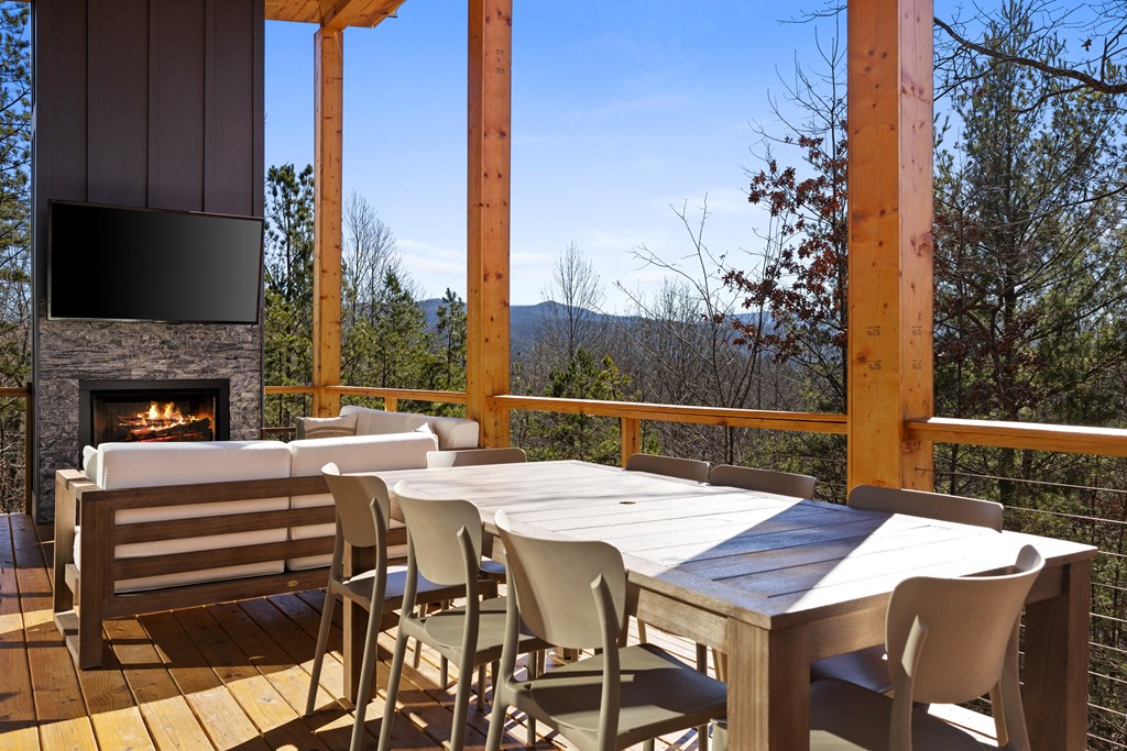 429627 Blue Ridge Residential