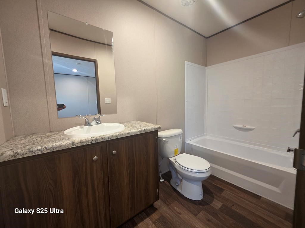 429639 Murphy Residential