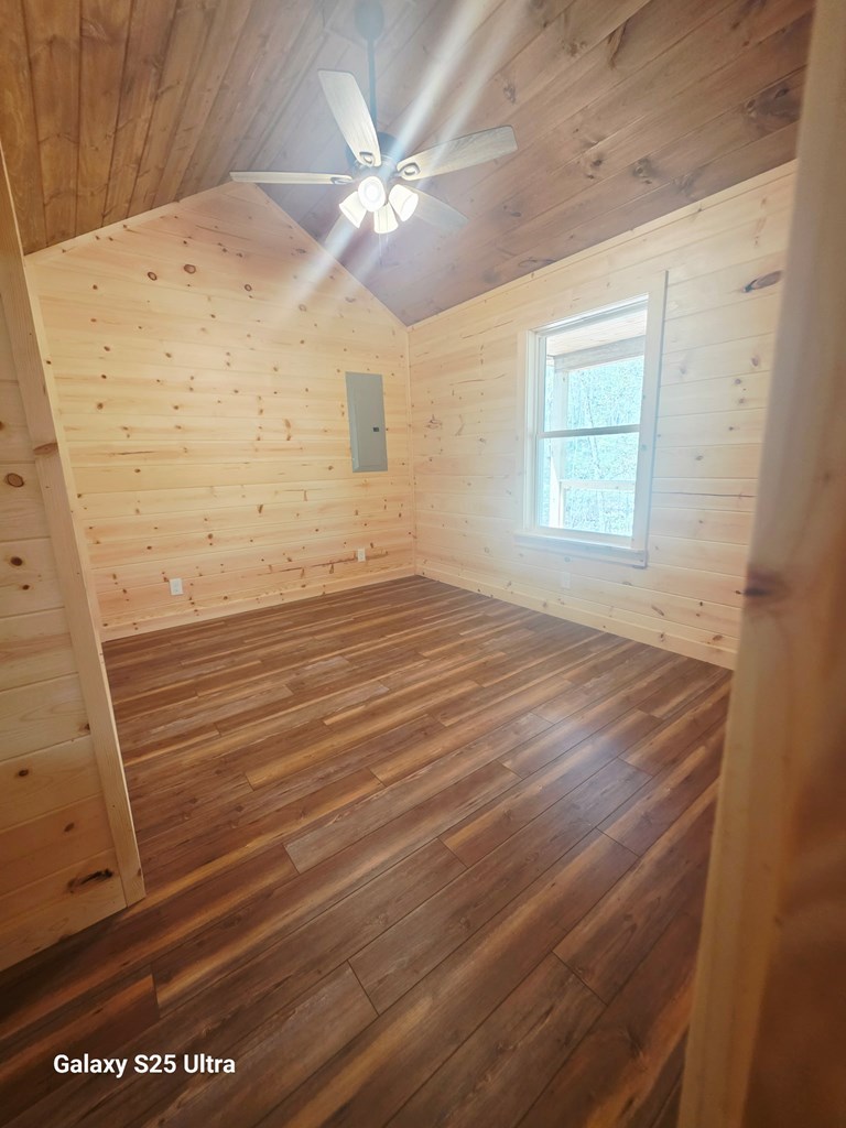 429651 Murphy Residential