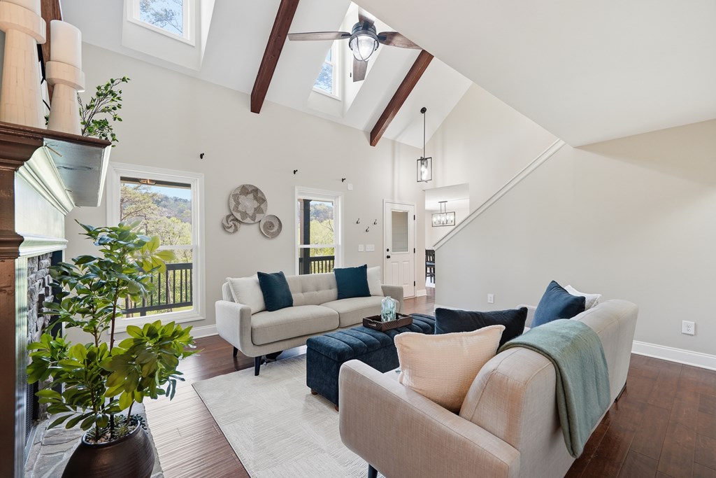 429655 Blue Ridge Residential