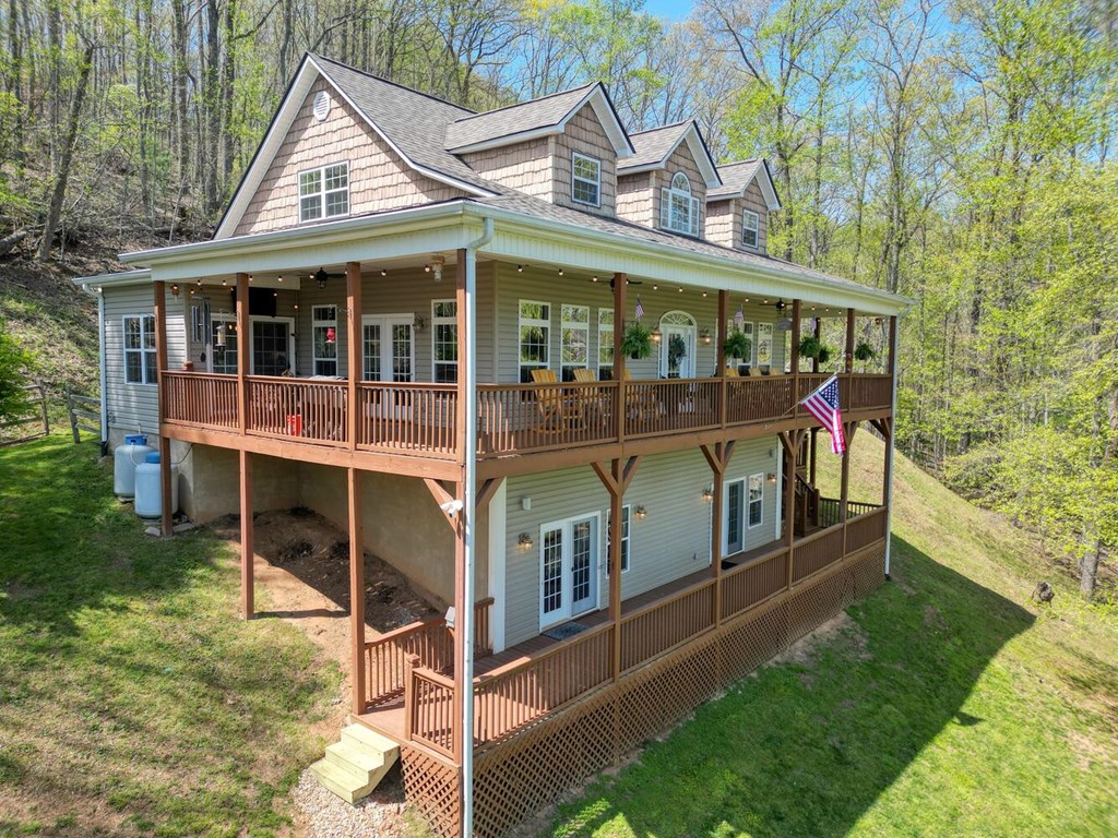 429672 Blairsville Residential