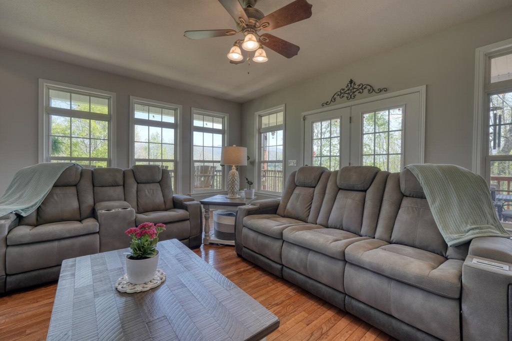 429672 Blairsville Residential