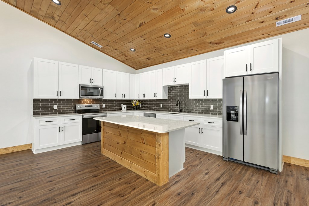 429728 Murphy Residential