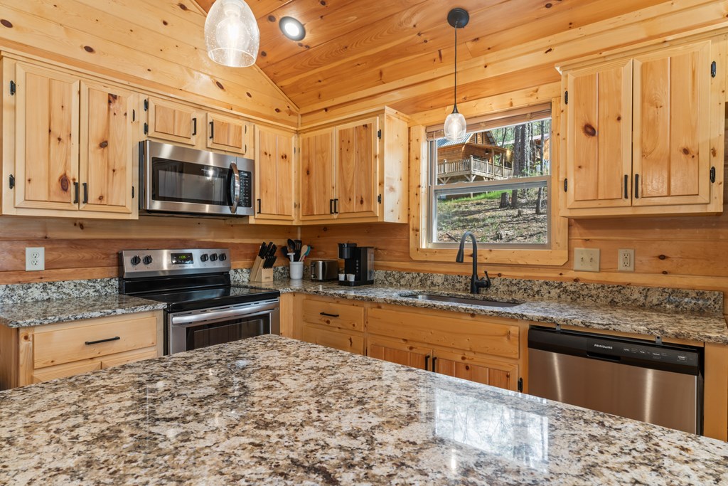 429736 Murphy Residential