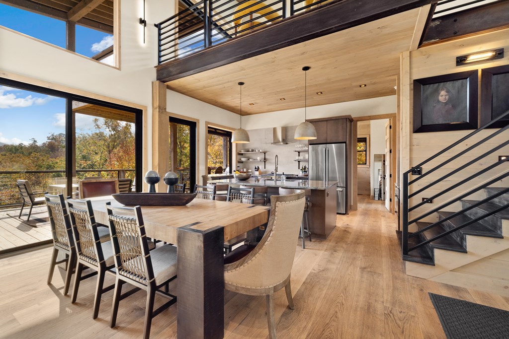 429738 Blue Ridge Residential