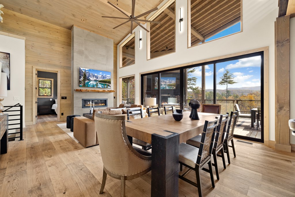 429738 Blue Ridge Residential