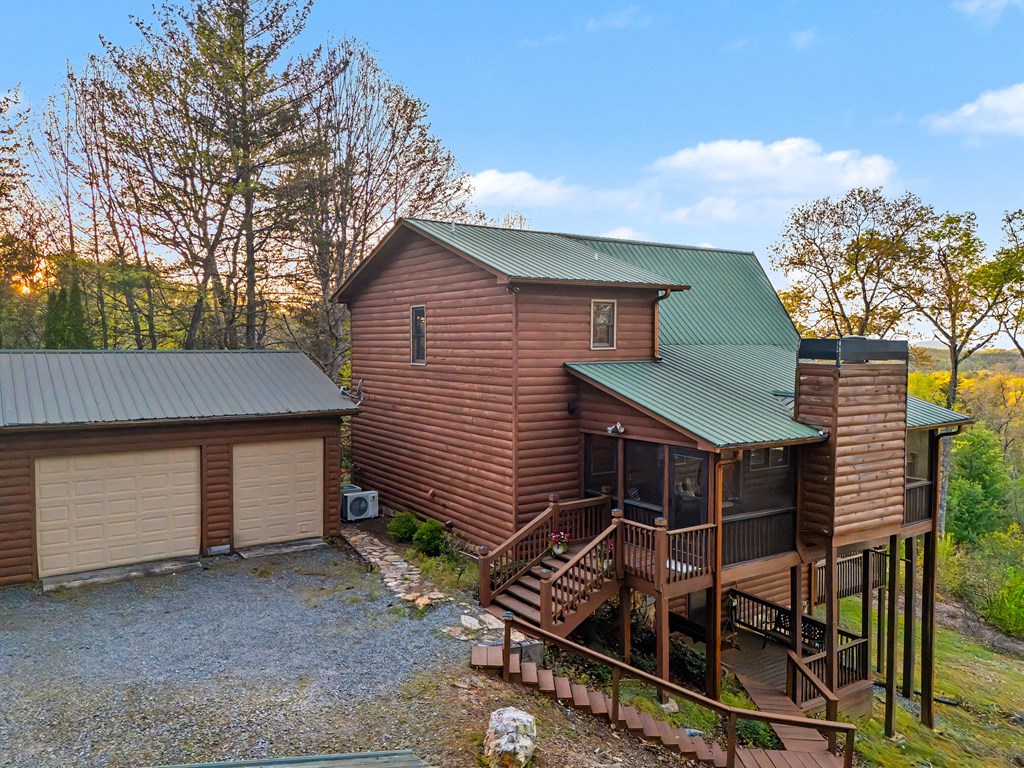 429745 Blue Ridge Residential