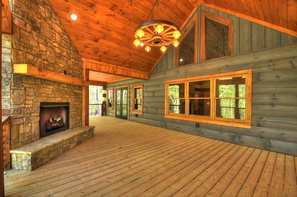 429758 Ellijay Residential