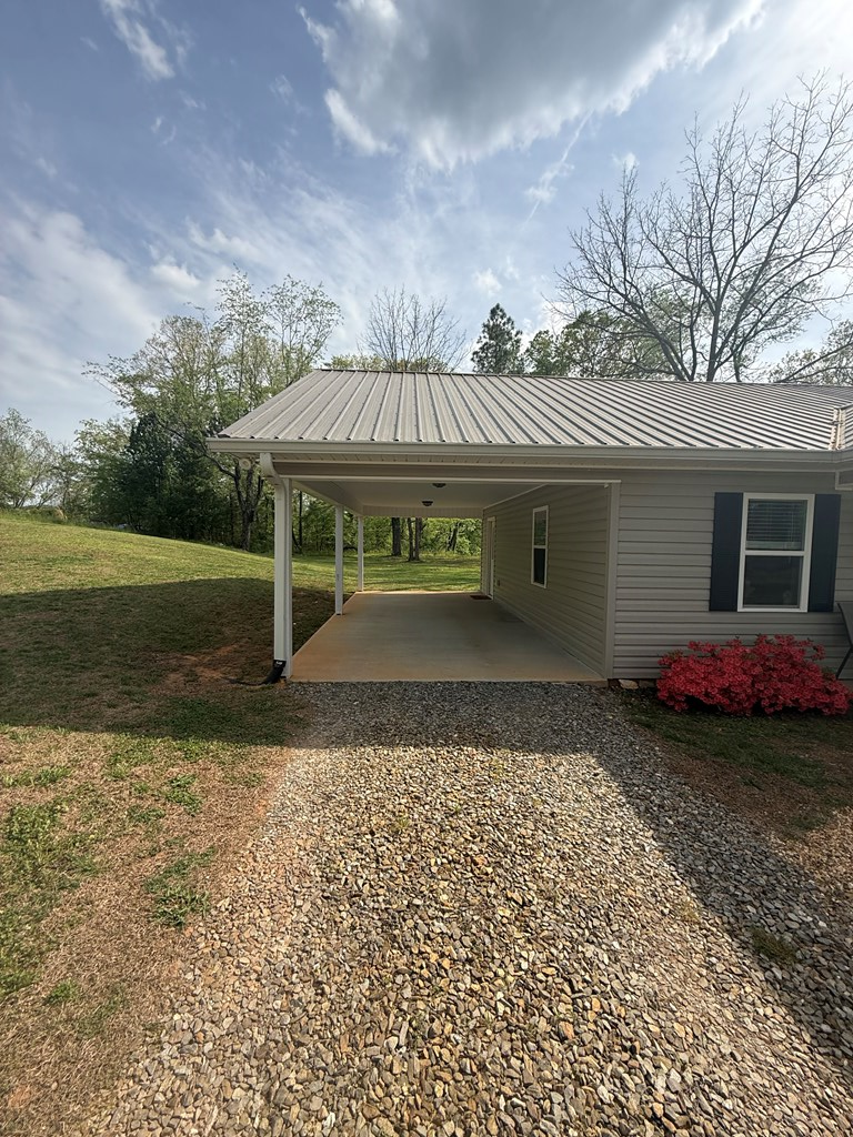 429768 Blue Ridge Residential