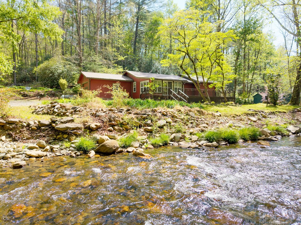 429781 Hayesville Residential