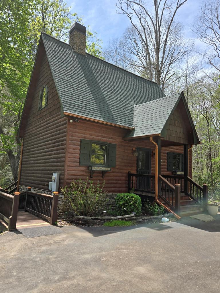 429783 Blue Ridge Residential