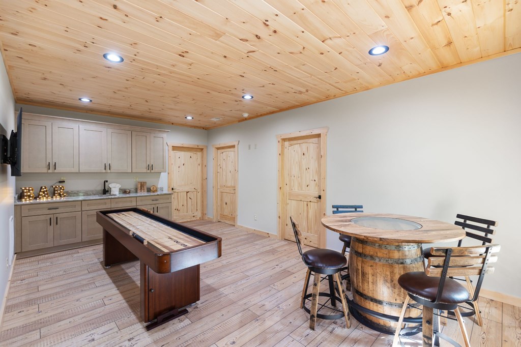 429799 7066338060 Existing Rental History