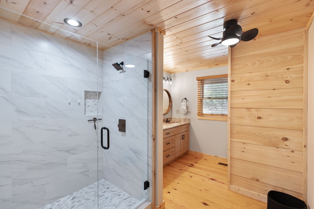 429799 7066338060 Existing Rental History