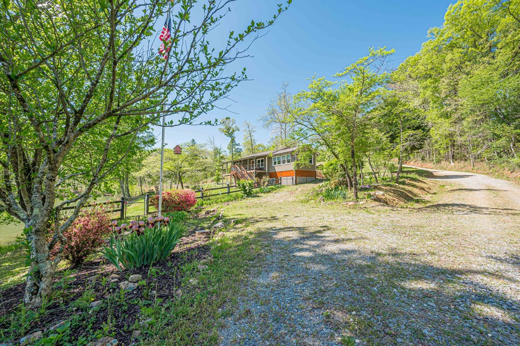 429811 Ellijay Pending