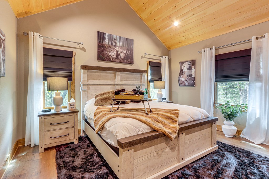 429817 Ellijay Active
