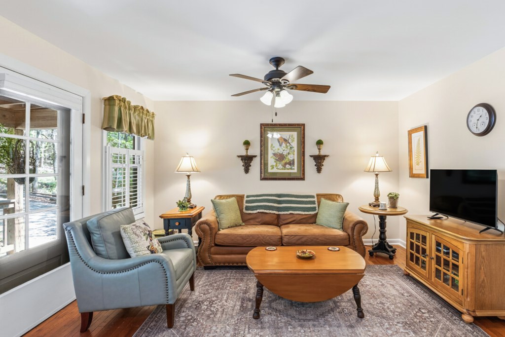 429822 7068355121 Existing Rental History