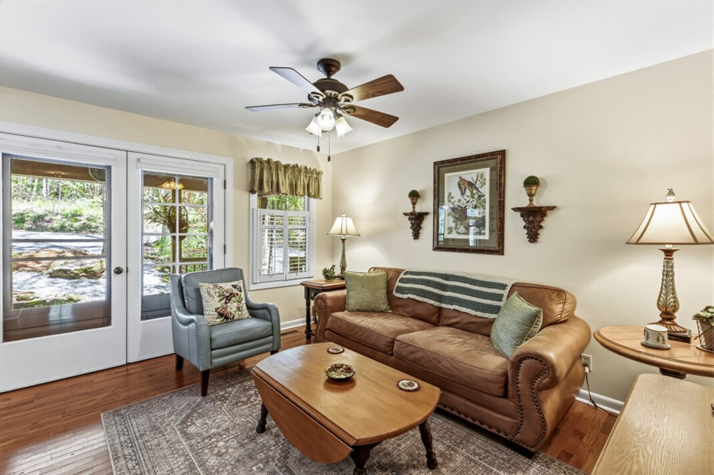 429822 7068355121 Existing Rental History