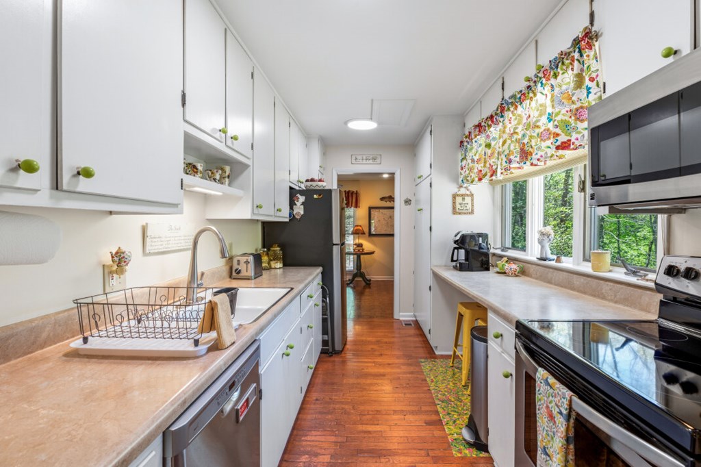 429822 7068355121 Existing Rental History
