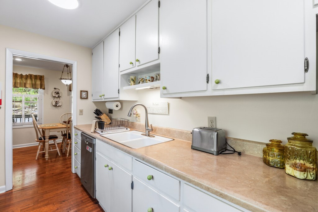 429822 7068355121 Existing Rental History
