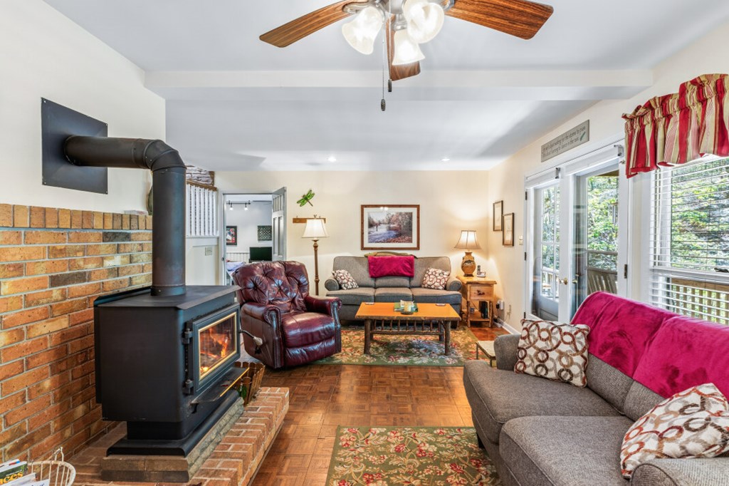 429822 7068355121 Existing Rental History