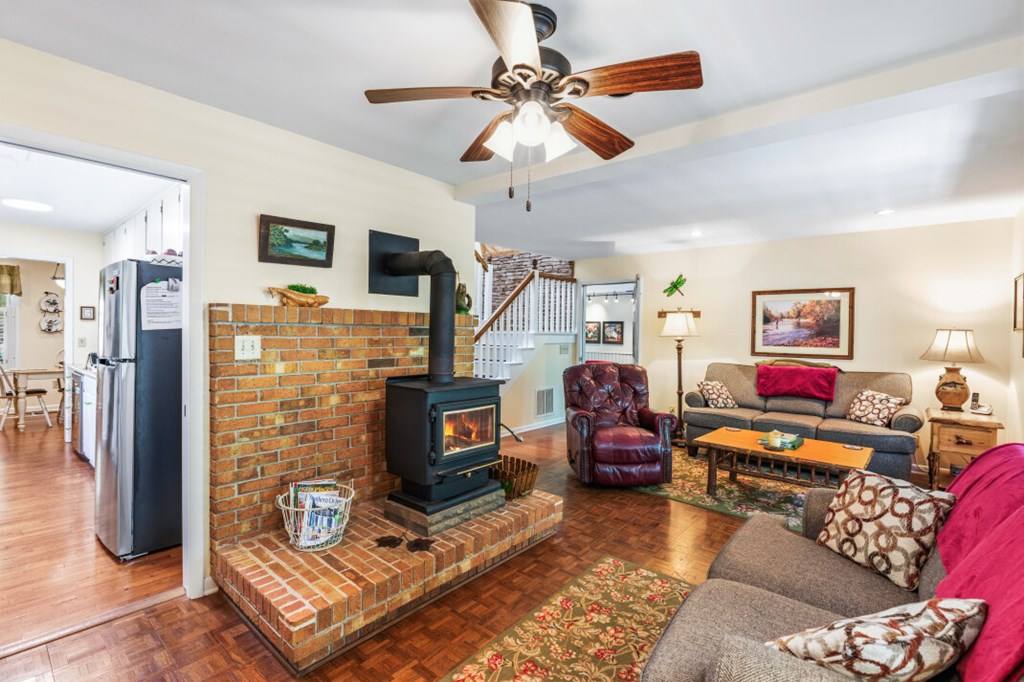 429822 7068355121 Existing Rental History