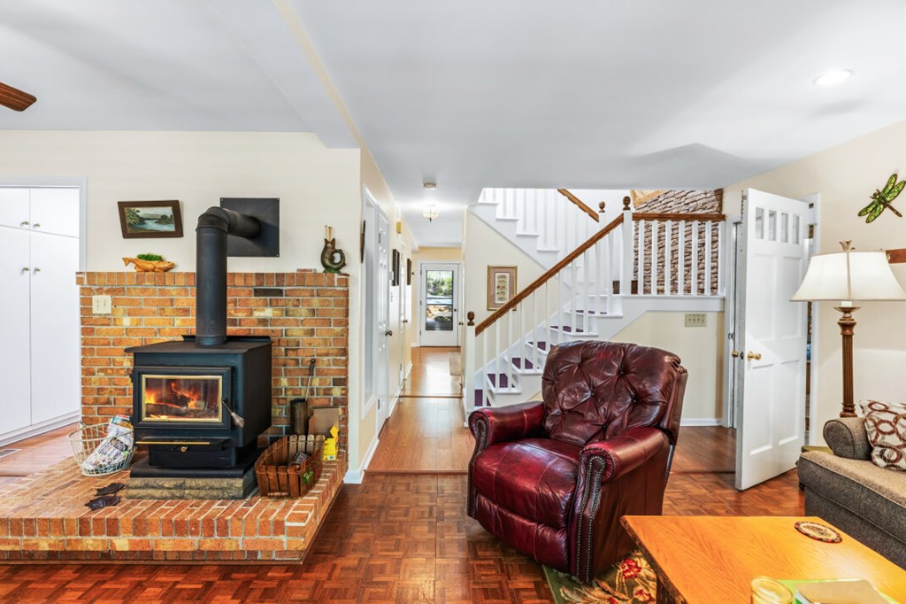 429822 7068355121 Existing Rental History