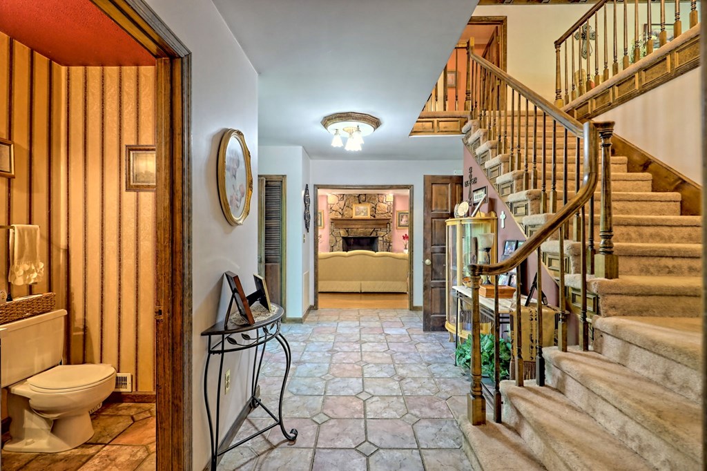 429824 Blairsville Residential