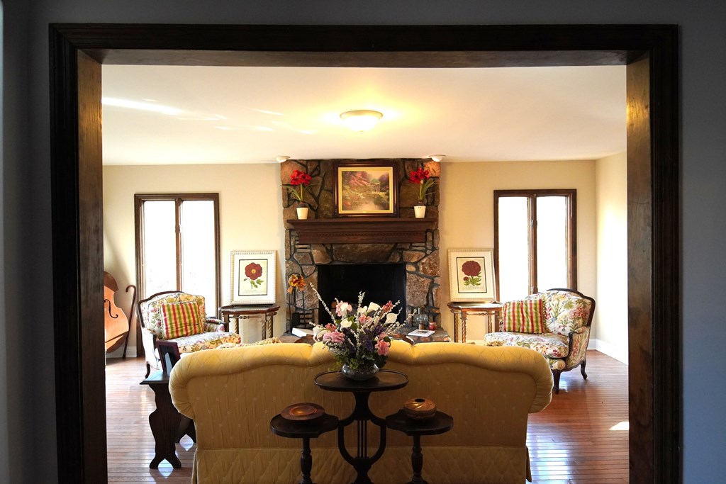 429824 Blairsville Residential