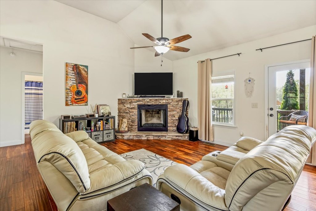 429826 Blairsville Residential