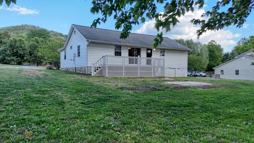 429833 Blairsville Residential