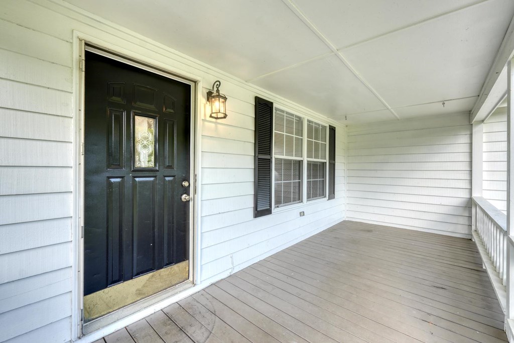 429833 Blairsville Residential